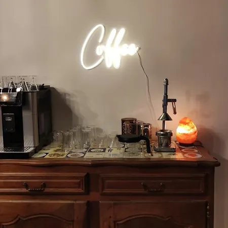La Fontaine Du Mas Couette-café Thiviers