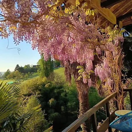 Bed & Breakfast La Fontaine Du Mas 3*